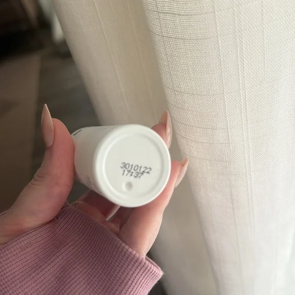 Dr Barbara Sturm The Good C Vitamin C Serum - Picture 5 of 6